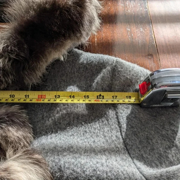 Kerr's fur parka and removable jacket - Picture 13 of 15